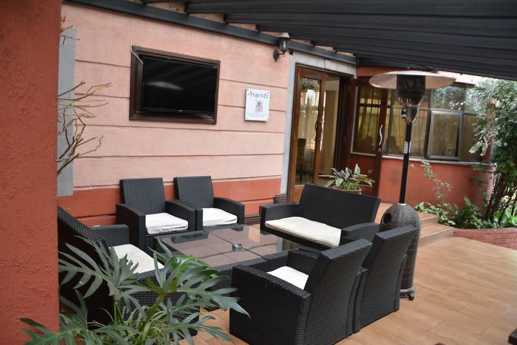Gemsuites Serviced Apartments State House Nairobi Exterior foto